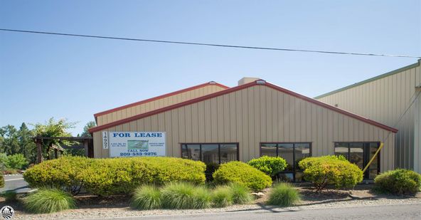 14997 Camage Ave, Sonora, CA 95370